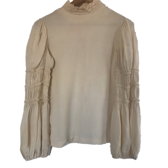 Tops - Vintage cream mock turtleneck blouse size small